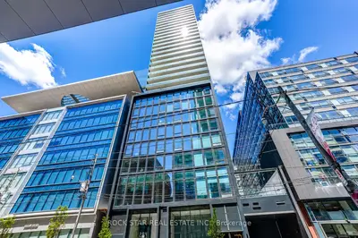 284 King Street E 2802, Toronto, On M5a 1k4