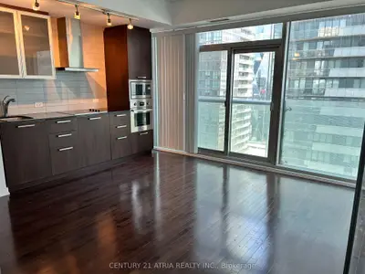 14 York Street 3212, Toronto, On M5j 0b1