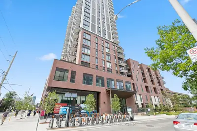 Condo Apartment in Toronto