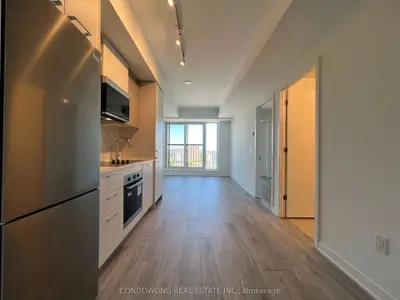 Condo Apartment in Toronto