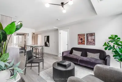 47 Mutual Street 605, Toronto, On M5b 0c6