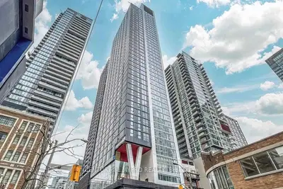 Condo Apartment in Toronto