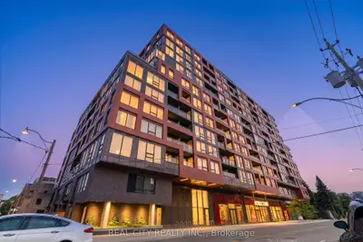 Condo Townhouse in Toronto