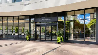 16 Harbour Street 4302, Toronto, On M5j 2z7
