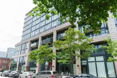 Condo Apartment in Toronto