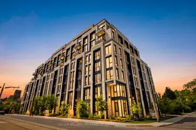 2 Forest Hill Road 313, Toronto, On M5v 0n9