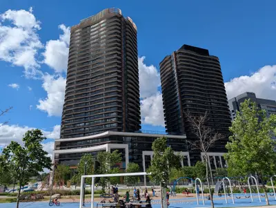 Condo Apartment in Toronto