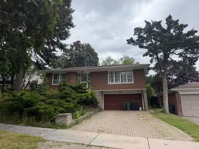 Detached in Toronto