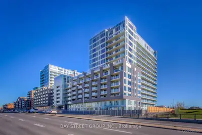 Condo Apartment in Toronto