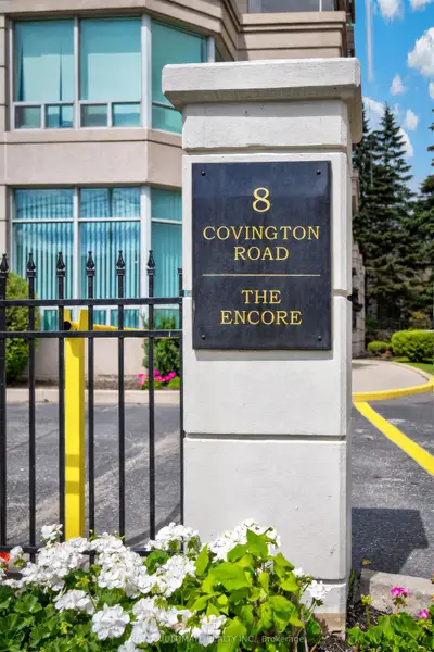 8 Covington Road 808, Toronto, On M6a 3e5