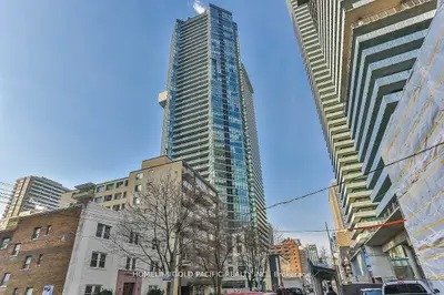 Condo Apartment in Toronto