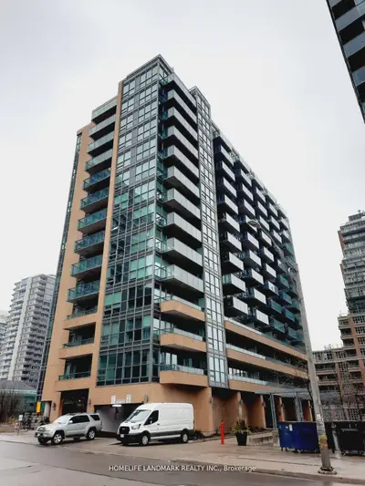 Condo Apartment in Toronto