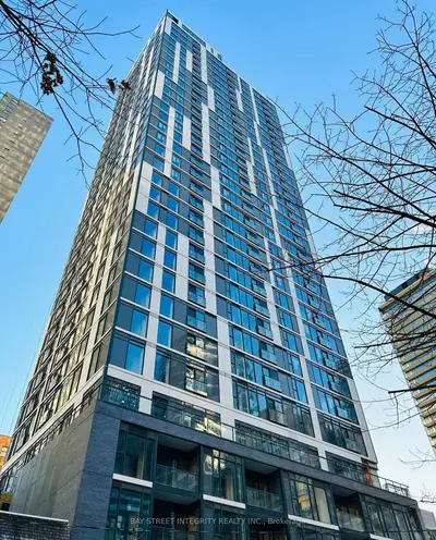 Condo Apartment in Toronto