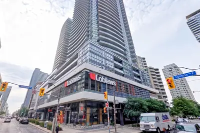 89 Dunfield Avenue 2202, Toronto, On M4s 0a4