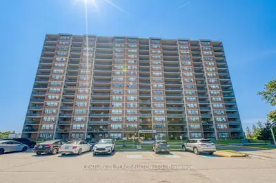 Condo Apartment in Toronto