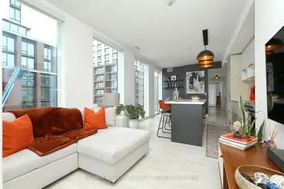 Condo Apartment in Toronto