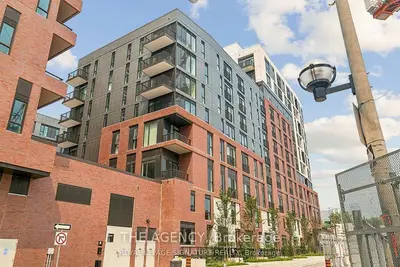 Condo Apartment in Toronto