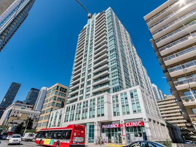 212 Eglinton Avenue E 1704, Toronto, On M4p 0a3