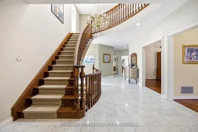 623 Coldstream Avenue, Toronto, On M6b 2l1