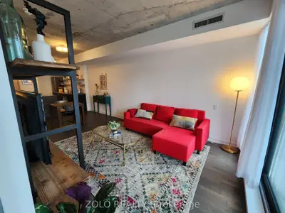 Condo Apartment in Toronto