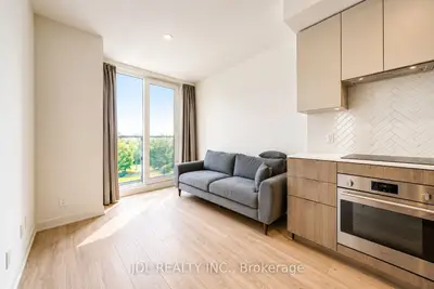 Condo Apartment in Toronto