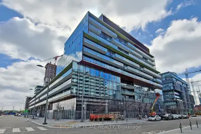 180 Mills Street S546, Toronto, On M5a 0v6