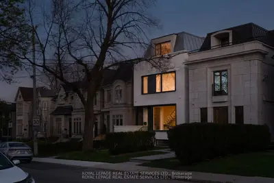 Detached in Toronto