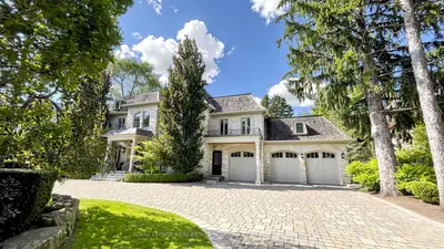 9 Fifeshire Road, Toronto, On M2l 2g4