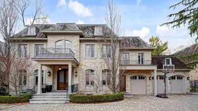 9 Fifeshire Road, Toronto, On M2l 2g4