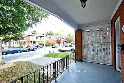 23 Bowood Avenue, Toronto, On M4n 1y3