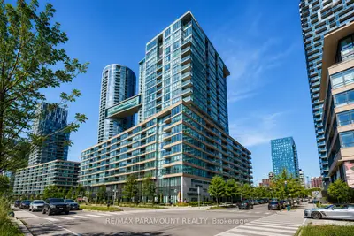 Condo Apartment in Toronto