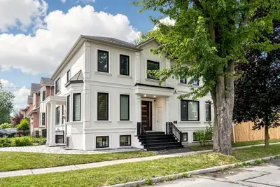 290 Empress Avenue, Toronto, On M2n 3v3