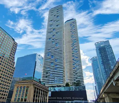 Condo Apartment in Toronto