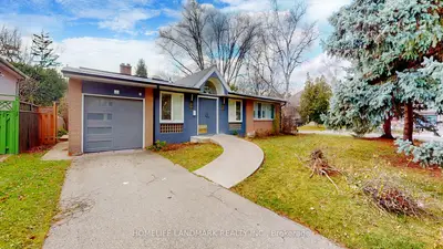 1 Malabar Place, Toronto, On M3b 1a4