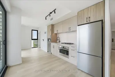 Condo Apartment in Toronto