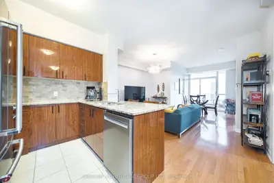 5791 Yonge Street 306, Toronto, On M2m 0a8
