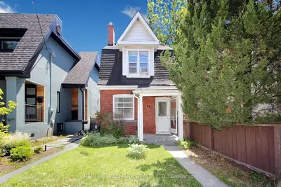 73 Hocken Avenue, Toronto, On M6g 2k1