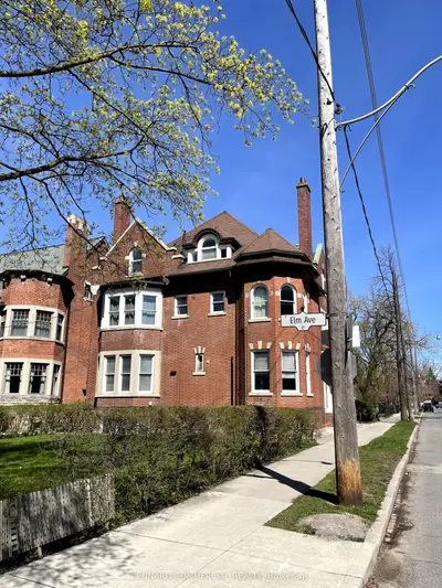26 Elm Avenue 4, Toronto, On M4w 1n3