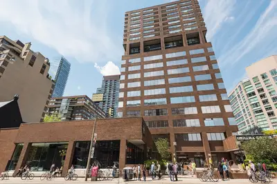 Condo Apartment in Toronto
