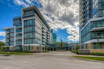 Condo Apartment in Toronto
