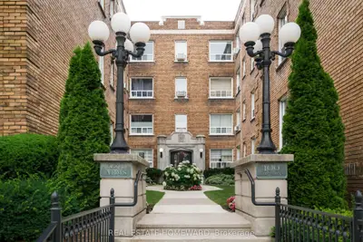 Co-op Apartment in Toronto