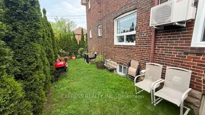1136 Avenue Road B1, Toronto, On M5n 2e6
