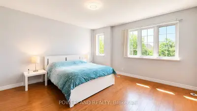 28 Sommerset Way 1120, Toronto, On M2n 6w7