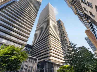 50 Charles Street E 5501, Toronto, On M4y 0c3