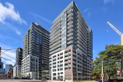 Condo Apartment in Toronto