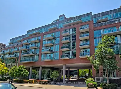 Condo Apartment in Toronto