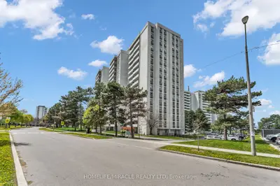 Condo Apartment in Toronto