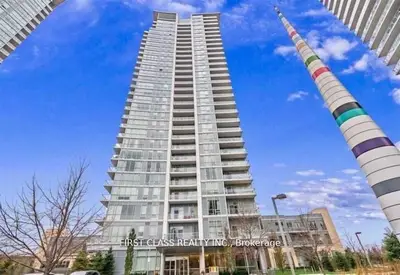 Co-op Apartment in Toronto
