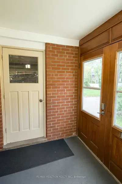 36 George Henry Boulevard Basement A, Toronto, On M2j 1e2