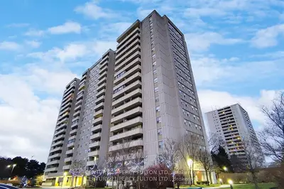 Condo Apartment in Toronto